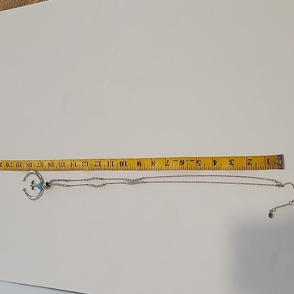 Jade & Jasper fleur-de-lis necklace - Picture 5 of 9